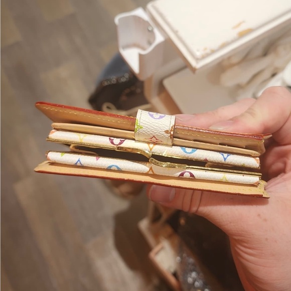 Used Louisvuitton Murakami multicolor wallet - Picture 5 of 7